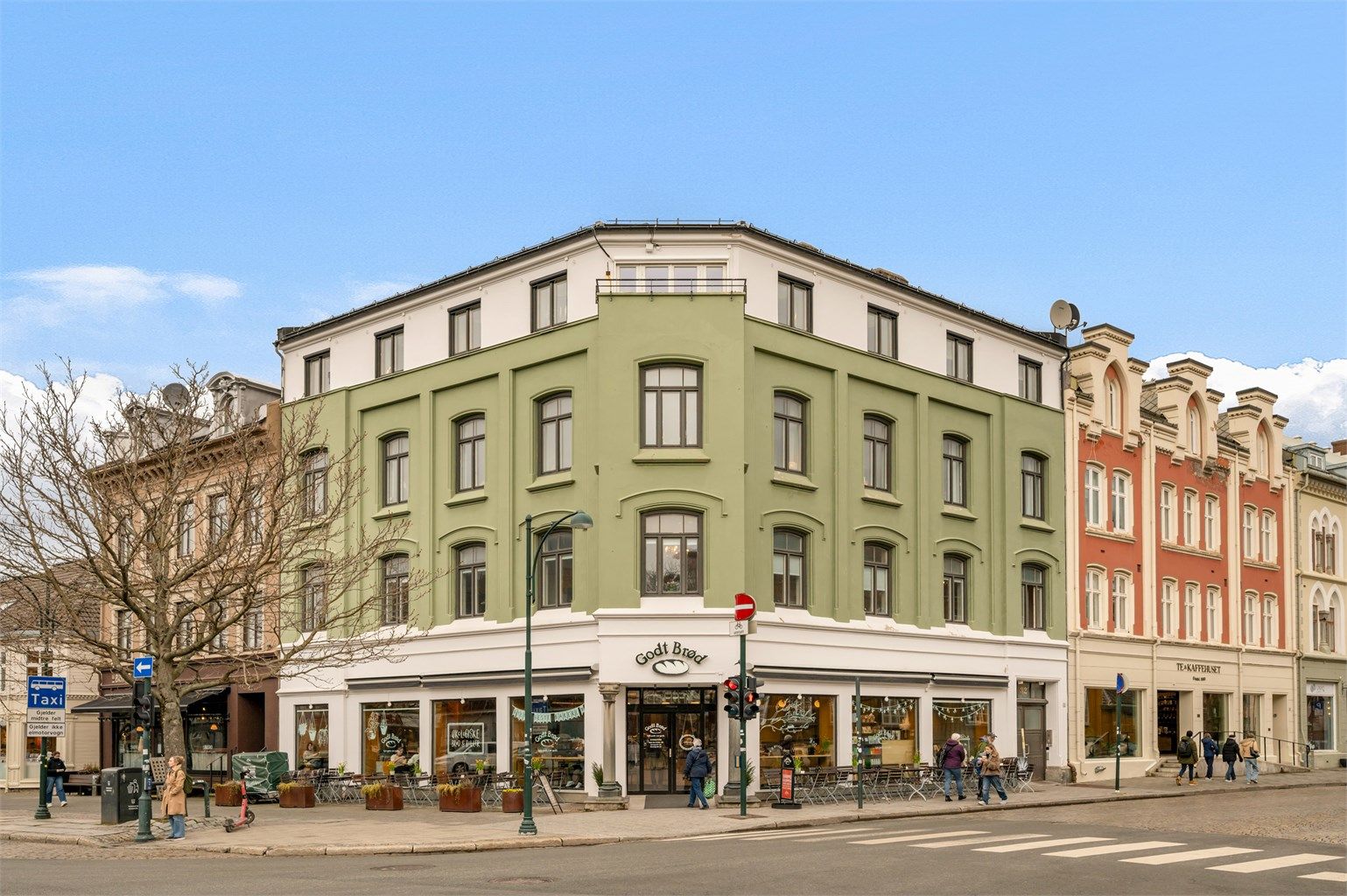 Stor leilighet i toppetasje midt i Trondheim sentrum.