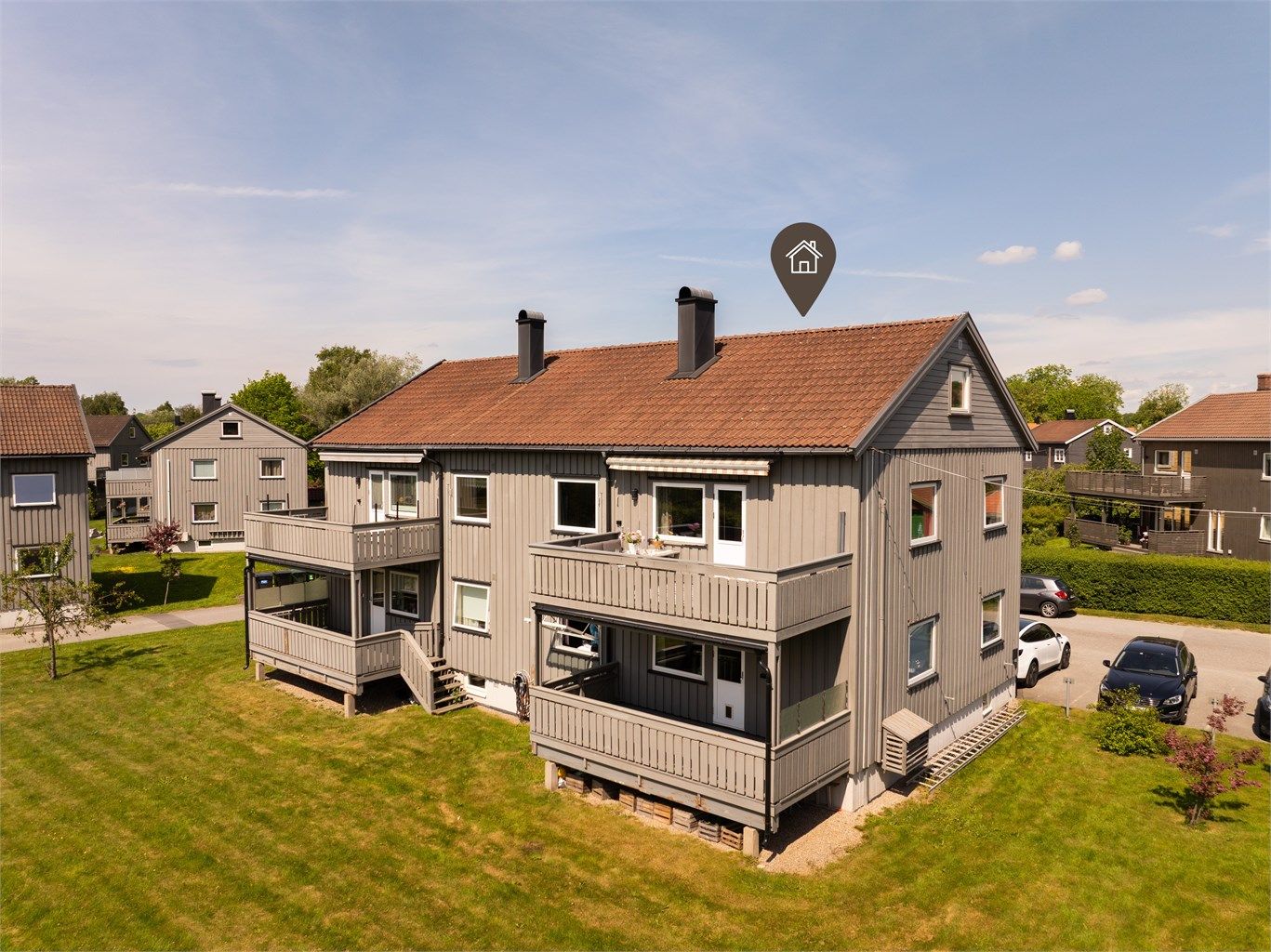 Leiligheten i Fru Ingers gate 15 presenteres av Kenneth Graarud Olsen i Krogsveen. Fotograf; Kristoffer Kristiansen.