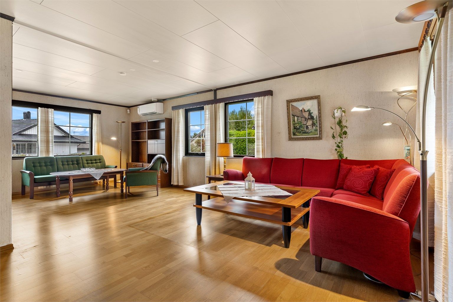 Boligen har en eldre standard og modernisering må påregnes.
Foto: Jørgen Sørebø