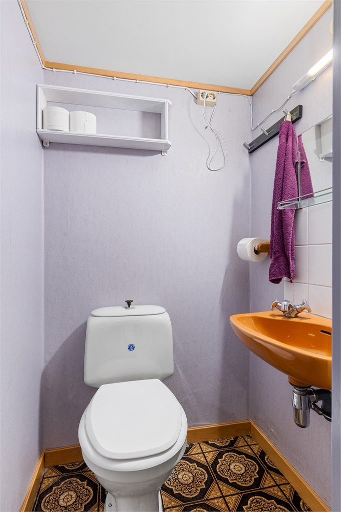Wc i kjeller. 