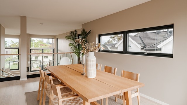 God plass til dekking av langbord