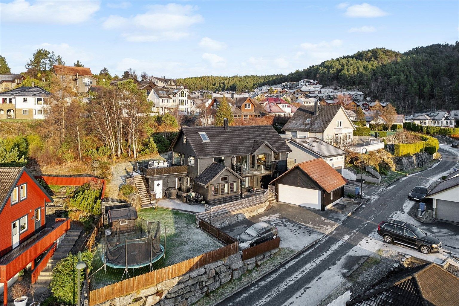 Velkommen til Skåtaberget 34 presentert av Krogsveen v/Eiendomsmegler/Daglig leder Preben Willmann