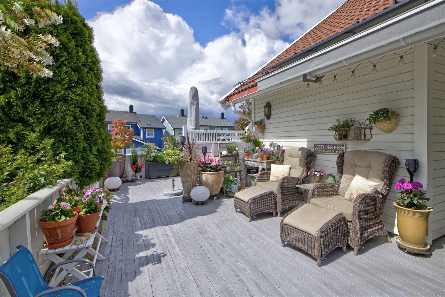 Uteplass med adkomst fra stue