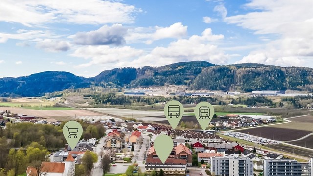 Kort gangavstand til bussholdeplass og togstasjon. Det er enkel adkomst til E-18.