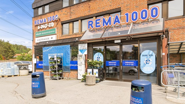 Rema 1000 Gjettum ligger 12 minutter unna