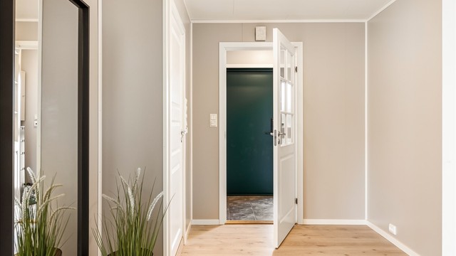 Ytterdør med praktisk kodelås fra Yale Doorman