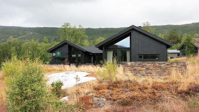 Hytta ligger sentralt til på Bjorli, med kort vei til fasiliteter.