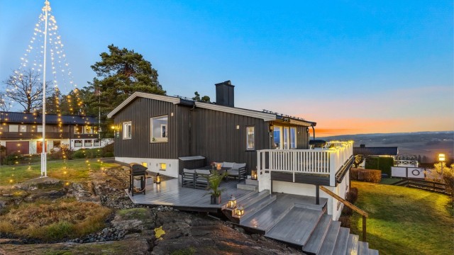 Velkommen til Heerløkka 33! v/ Hamdi Kaptan i Krogsveen. Foto: Oh Shots.