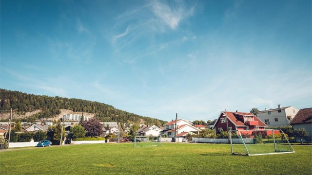 Jupiterjordet(Sverre Enevolds plss) par minutter fra boligen