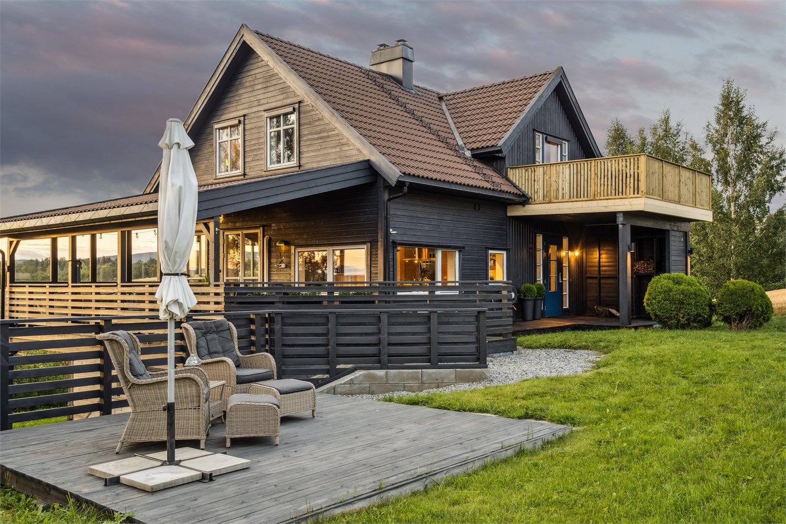 Gode og solrike uteområder.