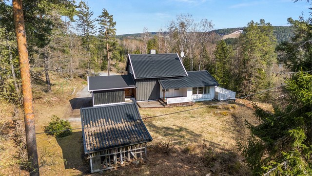 Nærhet til Kolbotn, her skimtes Ingierkollen i bakkant av bildet