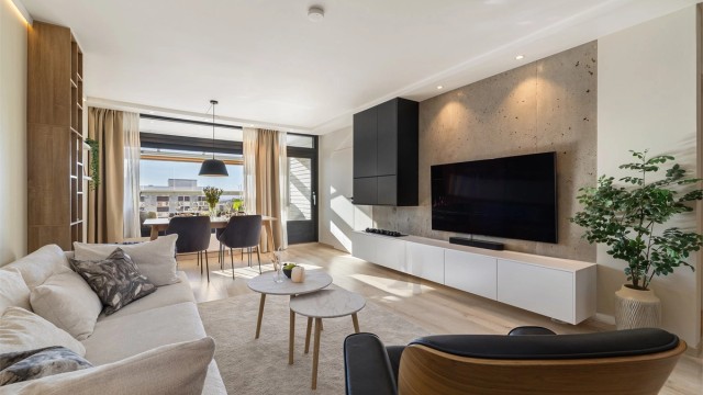 Krogsveen ved Remi Bangsund har gleden av å presentere Erich Mogensøns vei 20!