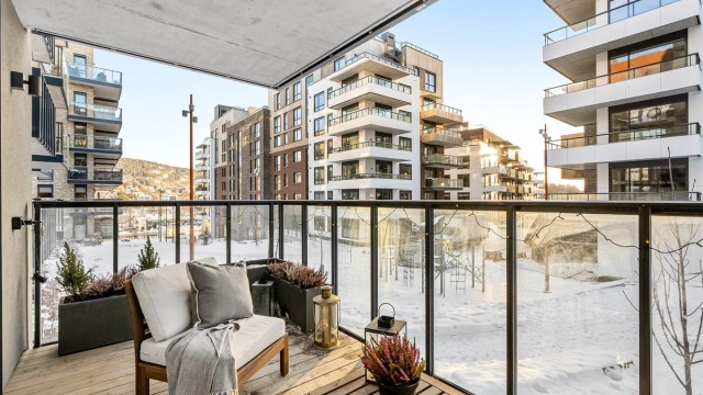 Velkommen til Frysjaveien 42H. Presentert av Marius Iversen v. Eiendomsmegler Krogsveen