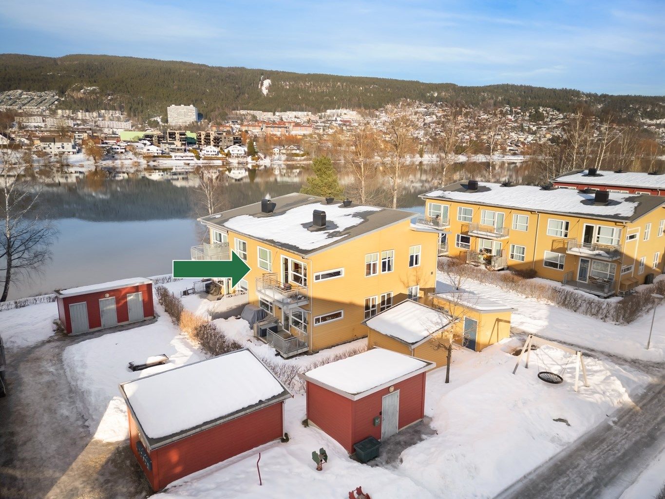 Velkommen til Øvre Eikervei 92C!