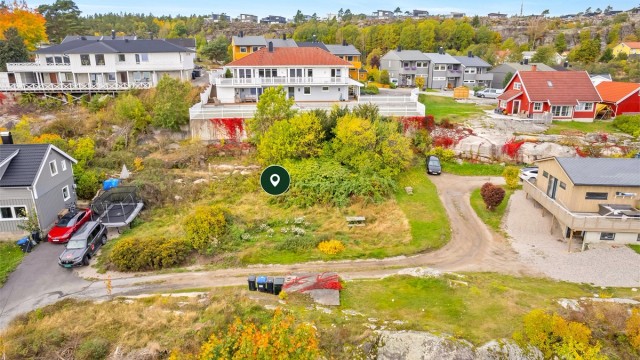Tomt Gamle Ålevei formidles av Kenneth Graarud i Krogsveen.