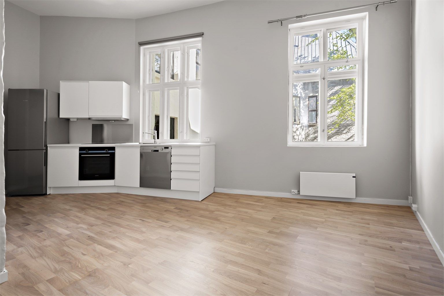 Lekker leilighet som ble bygget/pusset opp i 2019. Vender inn mot bakgård.