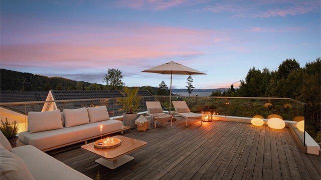Stor takterrasse over garasjen