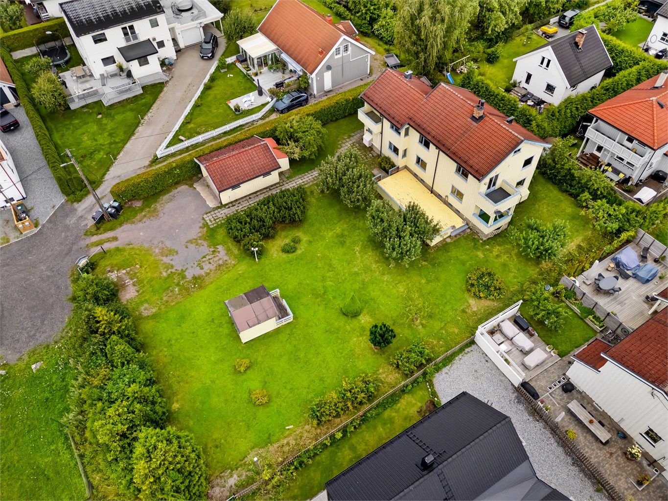Velkommen til Lekeplassveien 8 - presentert av Jan Robert Ottesen fra Krogsveen 