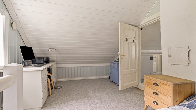 Rommet benyttes også til hjemmekontor.