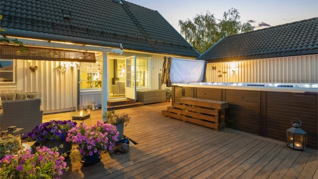 Christel Bekkelund v/Krogsveen presenterer Myraparkveien 1C - Meget velholdt familie enebolig fra 2012.