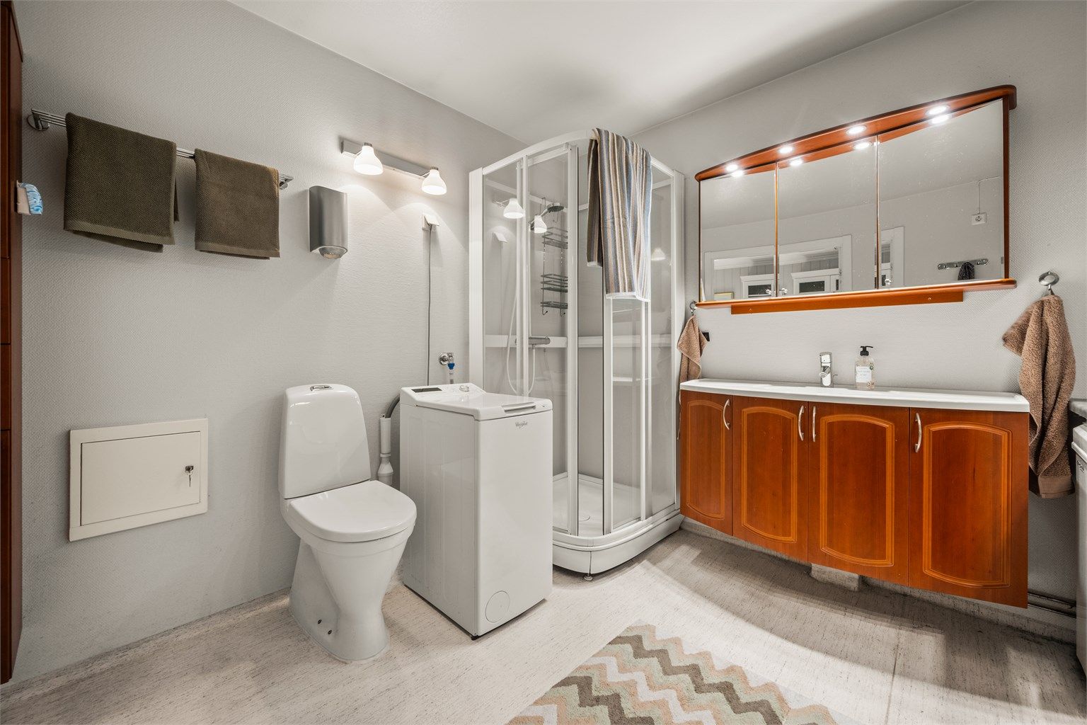 Vanntett sjikt har en alder som erfaringsmessig tilsier at fremtidig funksjon er svært usikker (gjelder for produkter/løsninger etablert før år 2000). TG3 er gitt. 