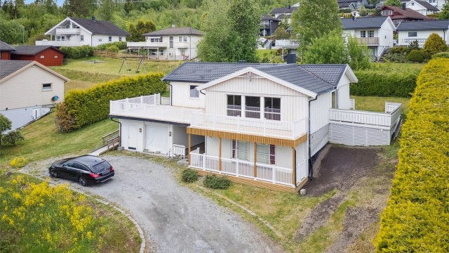 Velkommen til Midtgjerdinga 11A og B