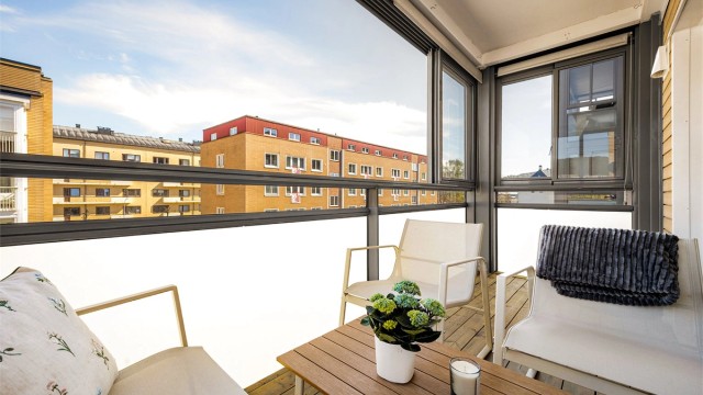 Innglasset balkong på 7 kvm. Foto: Stine Prøitz Jørgensen