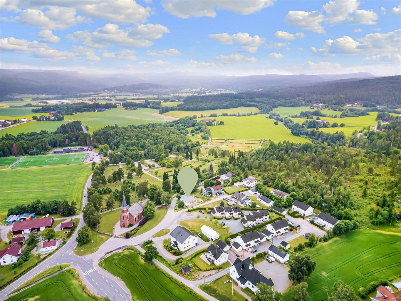 En flott mulighet til å ferdigstille og skape ditt eget drømmehjem, i et tilbaketrukket og fredelig område i Skoger.
Foto: Ole Thoresen