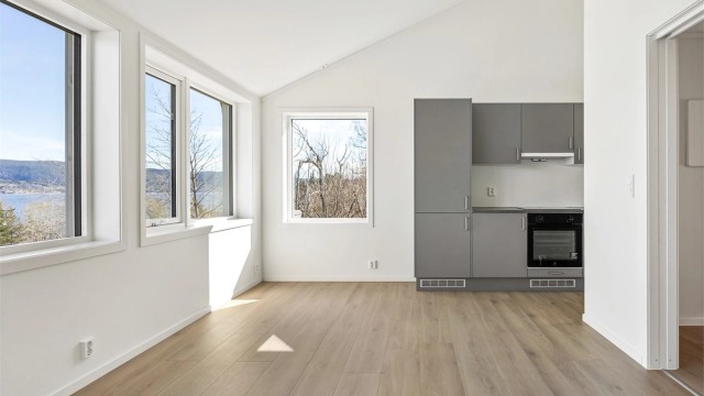 Moderne og helt nytt enderekkehus med 2 plan.
Foto: Stine Jørgens Prøitz