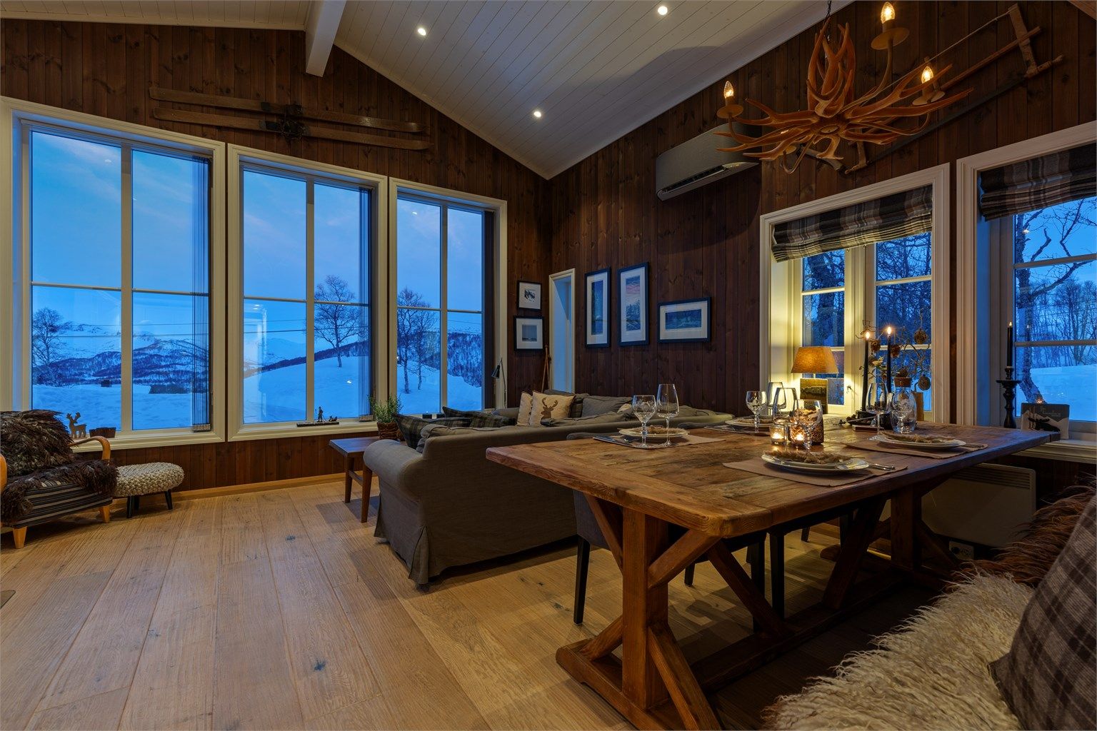 - Velkommen til Fjellbøvegen 9 -