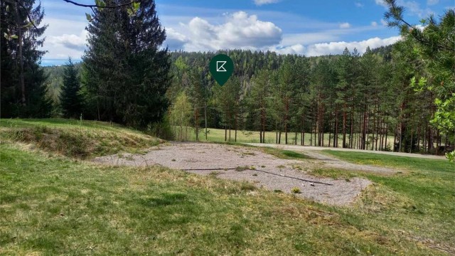 Flott tomt i naturskjønne omgivelser