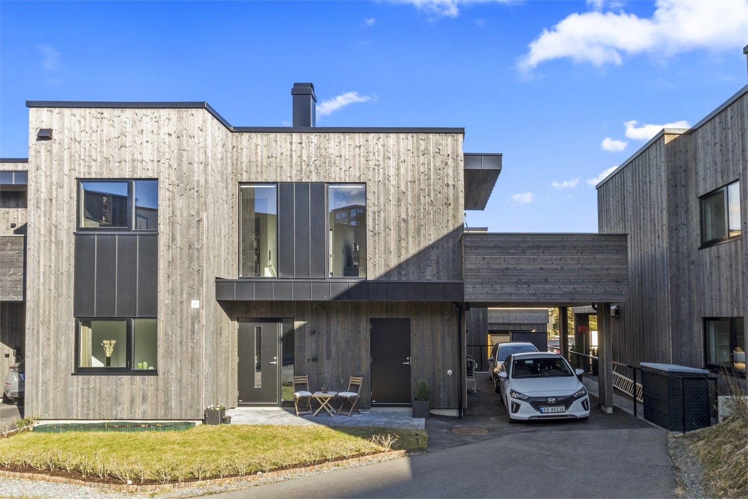 Velkommen til denne hyggelige boligen i Soleieveien 21 - Presentert av Krogsveen v/ Anders R. Skajaa.