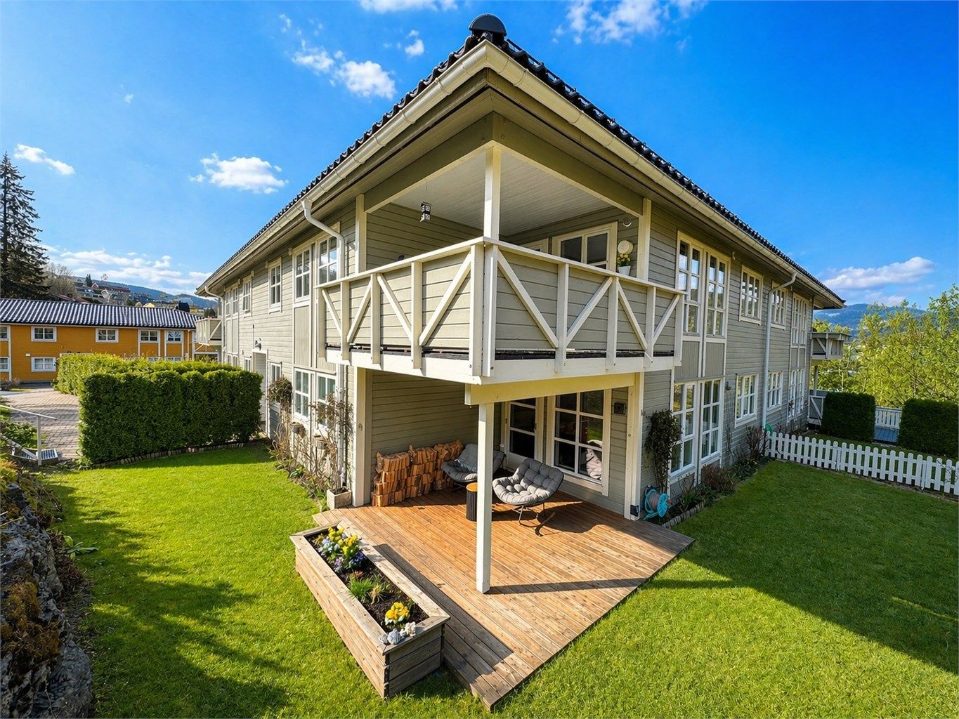 Velkommen til Åses vei 69 presentert av daglig leder & partner Mats Lund - Krogsveen Bærum