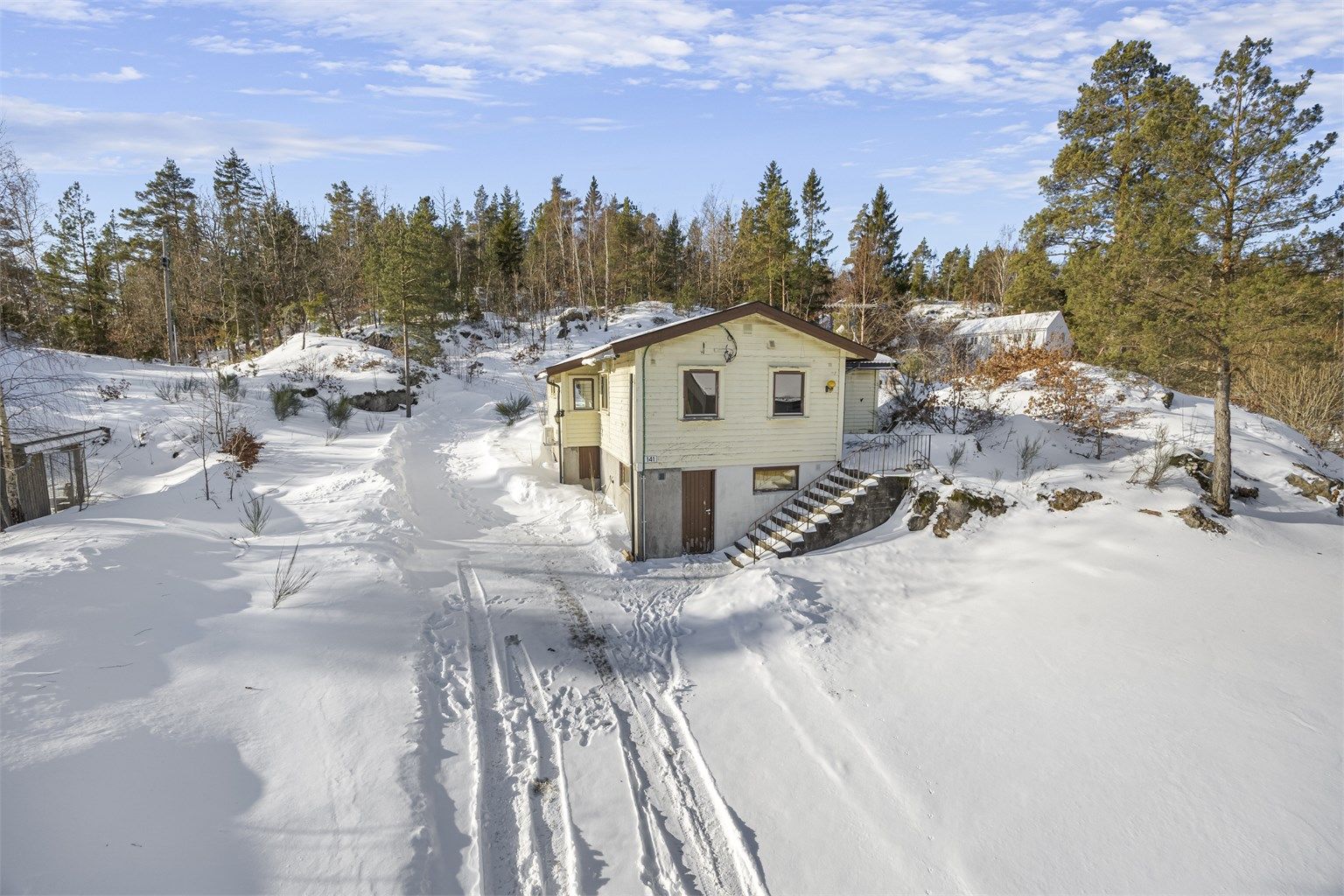 Renoveringsobjekt på Myra.