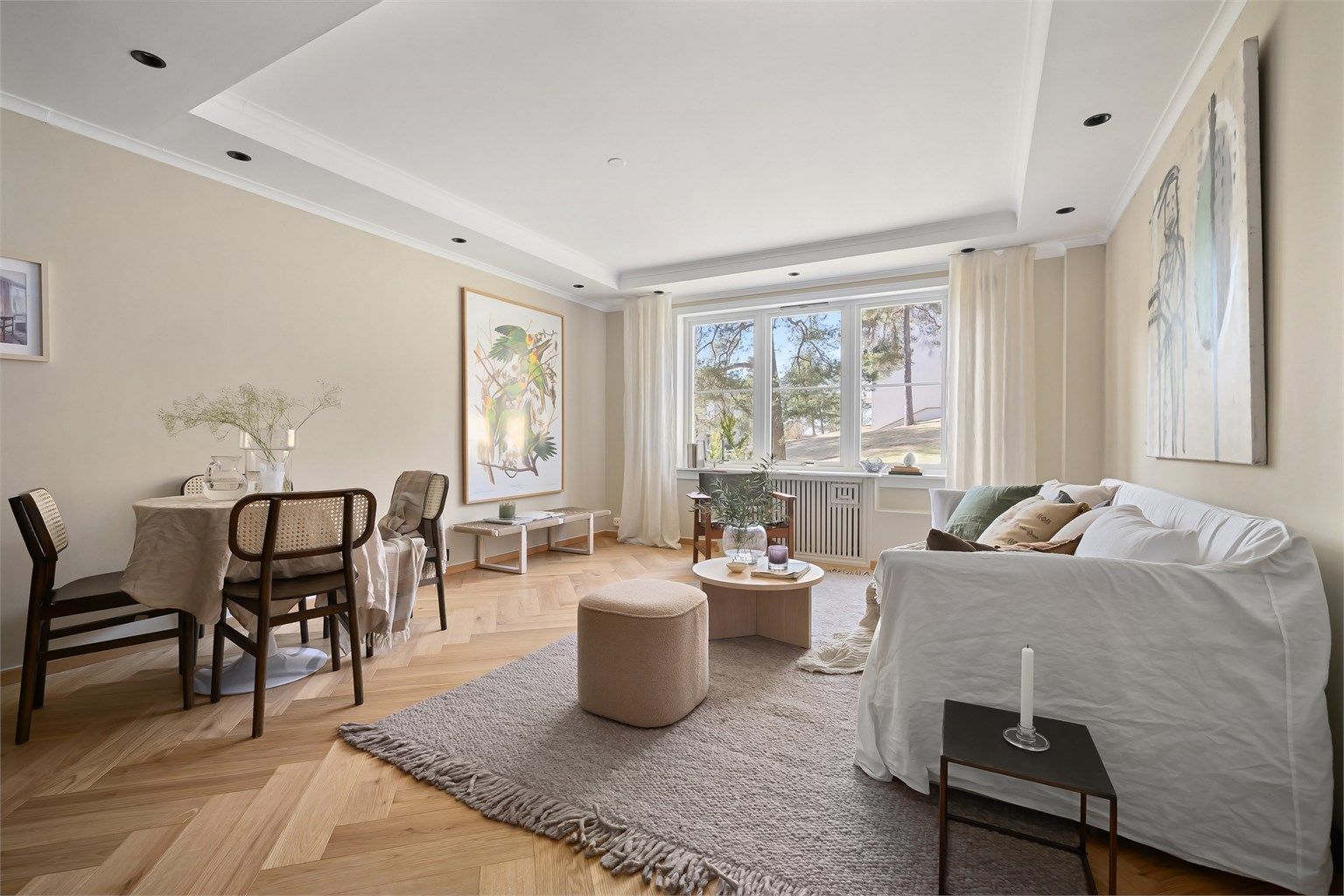 Velkommen til Anna Rogstads vei 4 og en fullstendig renovert boligdrøm presentert av Hanne Pettersen i Krogsveen