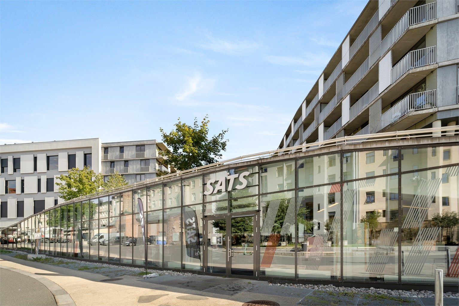 SATS Trondheimsveien, samt flere treningstilbud også kun få minutters gange fra leiligheten.