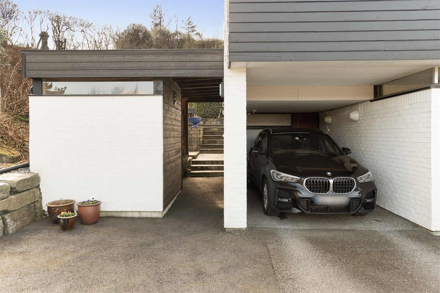 - Utvendig bod oppført i 2017 -