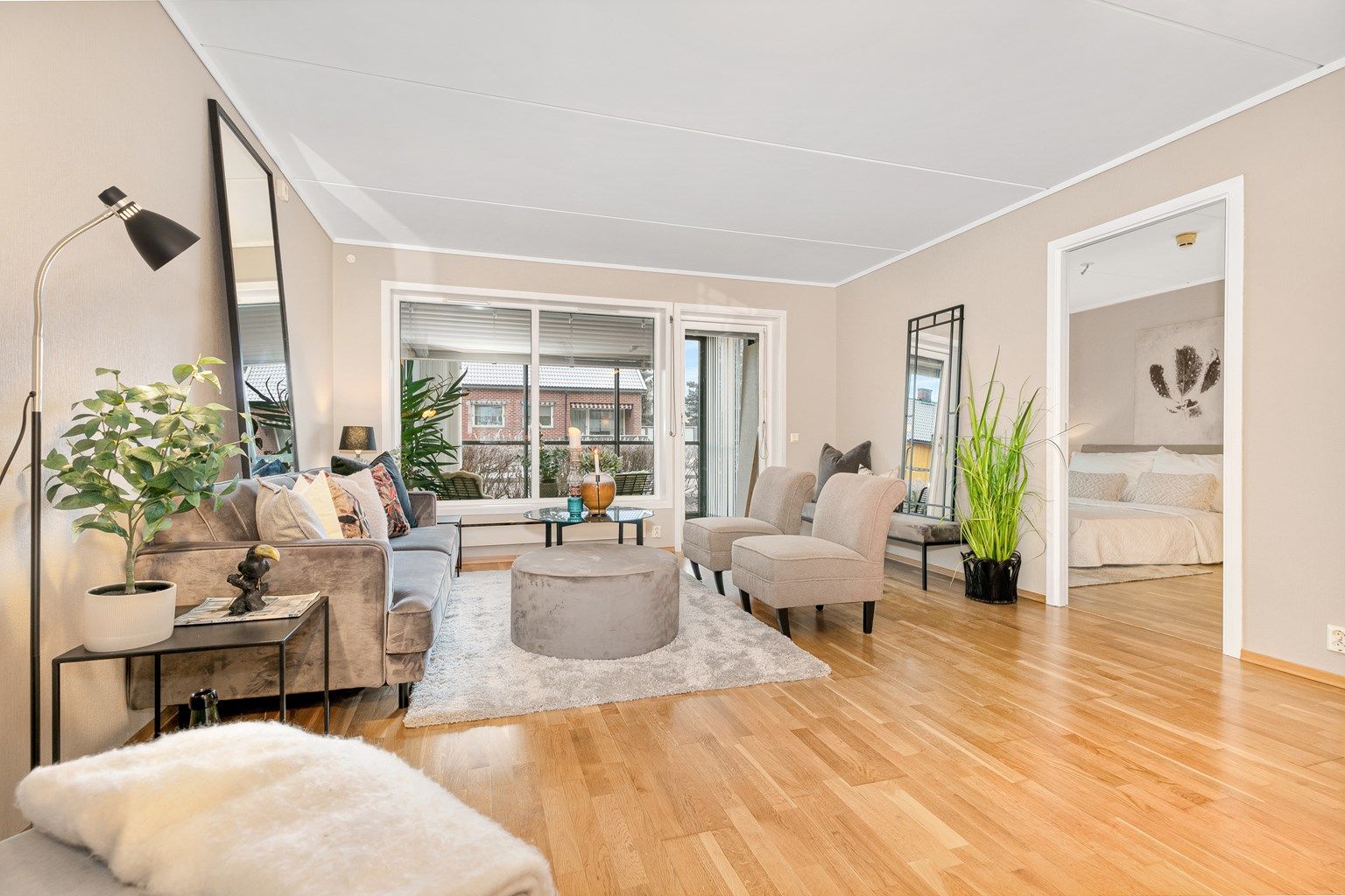 Velkommen til Faldalsveien 3 - En lekker 3 roms leilighet midt i Fetsund sentrum på bakkeplan