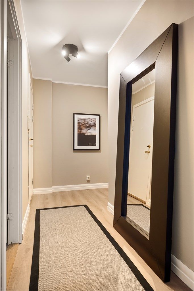 Takk for besøket! Vi avslutter med en runde i nabolaget. 