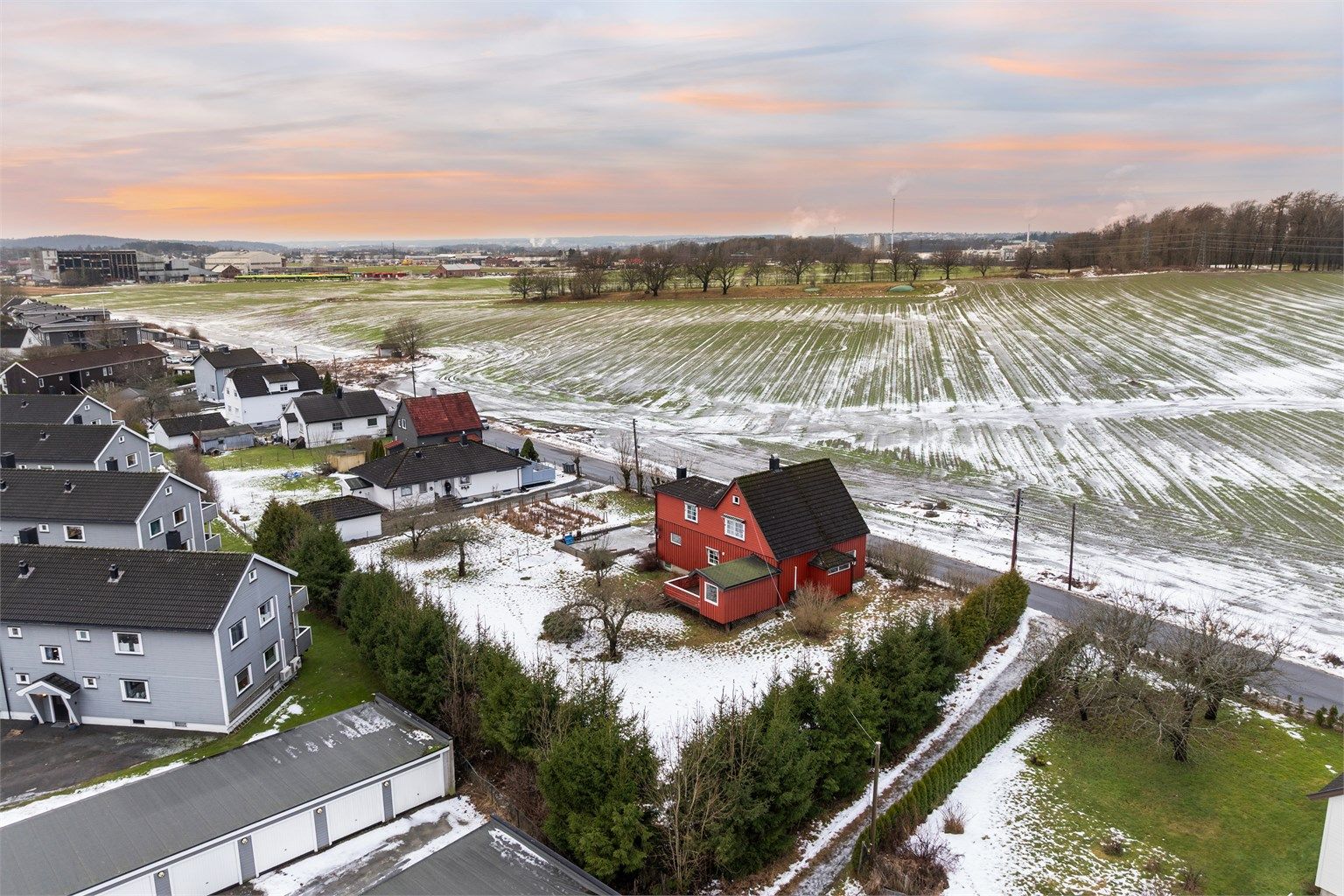 Nordbergveien 12 presenteres av Raymond Bøhn i Krogsveen. 
Fotograf; Kristoffer Kristiansen.