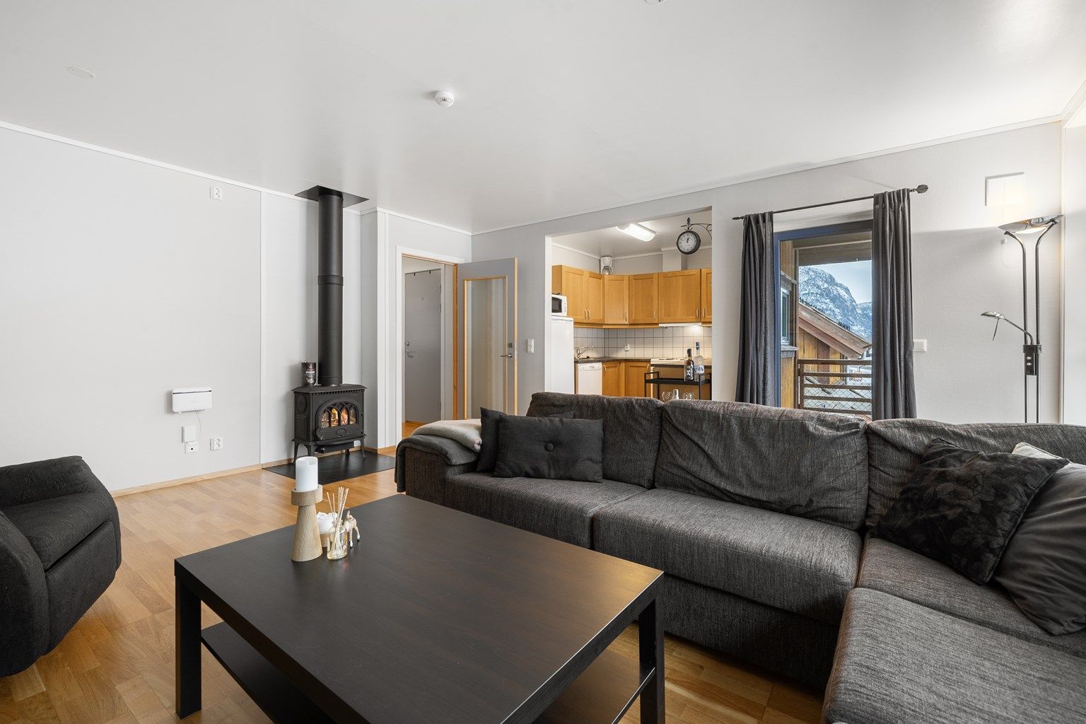 - Velkommen til Stovegen 9 - 