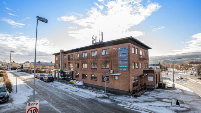 Nærhet til Drammen sentrum med et godt utvalg av sentrumsfasiliteter, servicetilbud og god offentlig kommunikasjon.