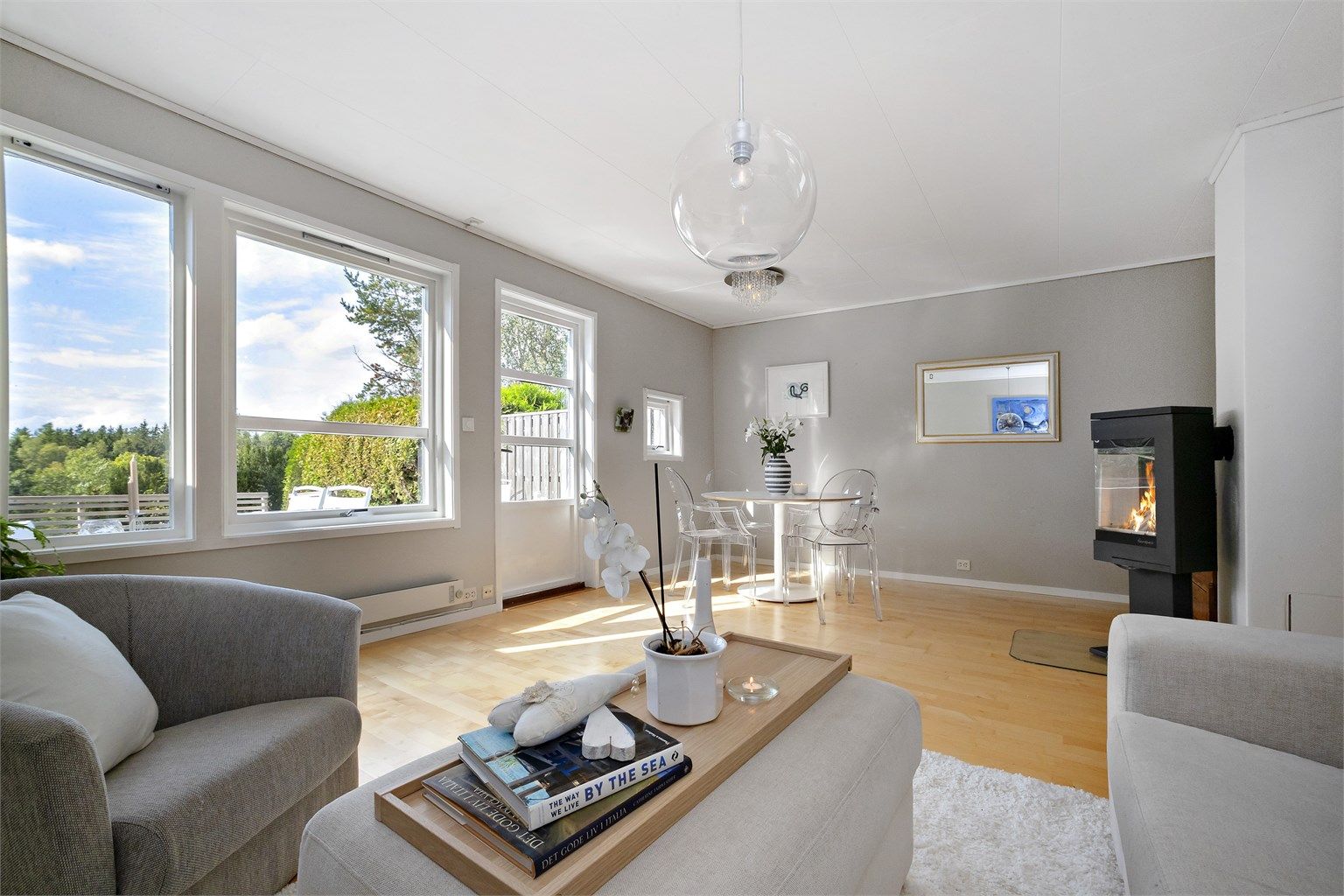 Flott rekkehus over tre plan i svært barnevennlig område