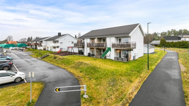 Velkommen til Vårliveien 23F - presentert av Krogsveen. Fotograf; Børge Oppegård.