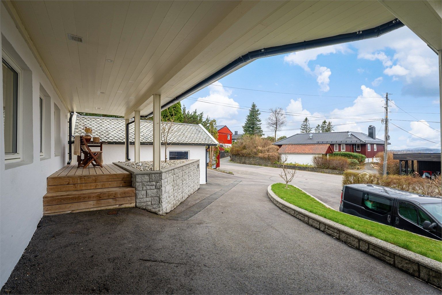 Inngangsparti for underetasjen