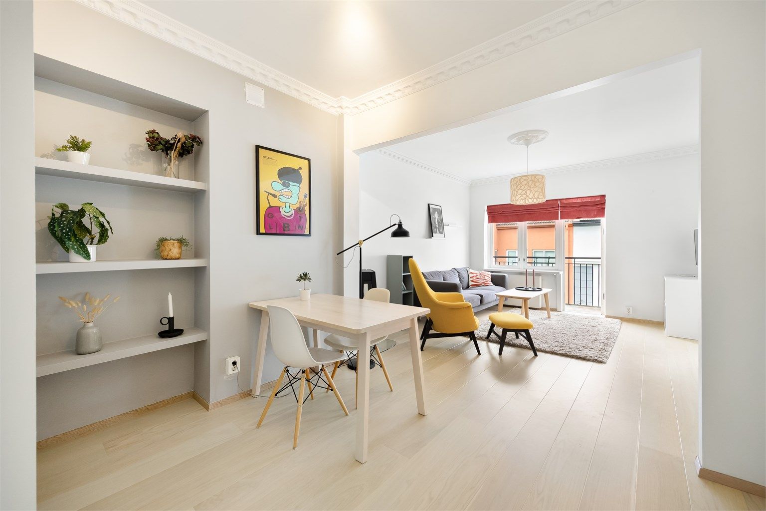 Rommet egner seg godt til sosiale sammenkomster.