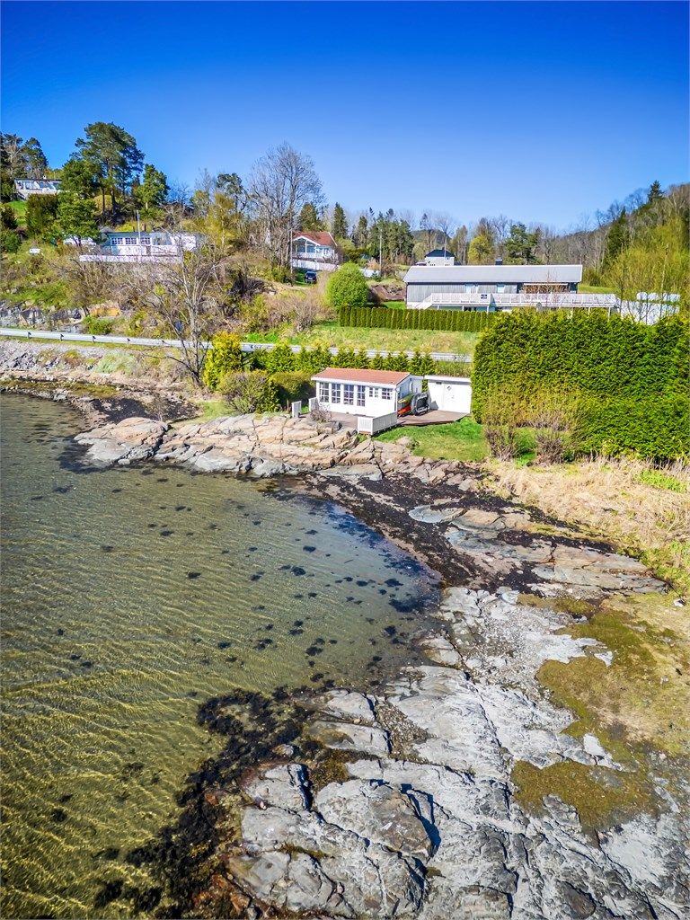 Kort vei til flotte tur- og rekreasjonsområder i skogen med løyper til Svartvann og Suluvann.