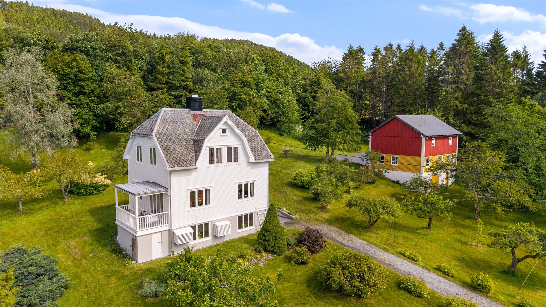 Velkommen til Slyngstadvegen 21, presentert av Eiendomsmegler Christian Nogva Aarseth