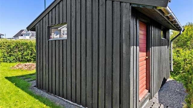 Utebod på ca. 15 kvm.