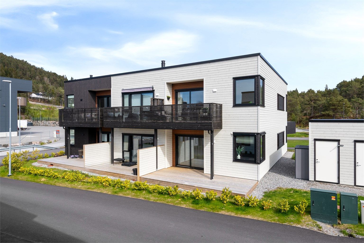 Velkommen til Revahaugen 1F presentert av Eiendomsmegler/Daglig leder Preben Willmann
Foto: Stian Wiik